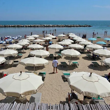 Stella Marina Apartahotel *