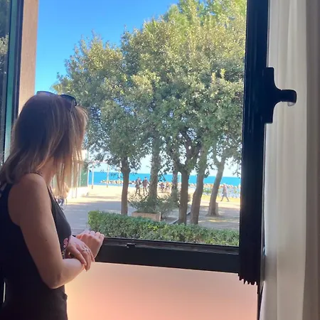 Апарт-отель Stella Marina 4*