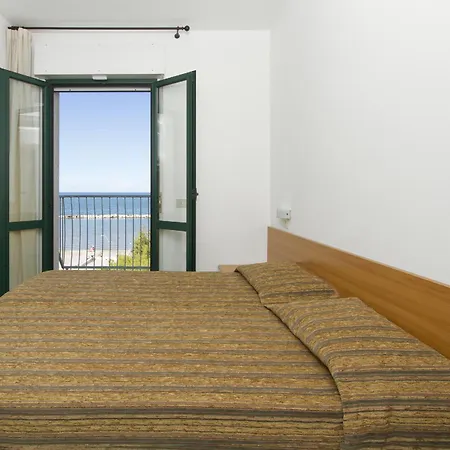 Апарт-отель Stella Marina Купра-Мариттима